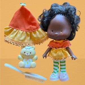 Orange Blossom with Pet Strawberry Shortcake 1981 Doll Set with Accessories